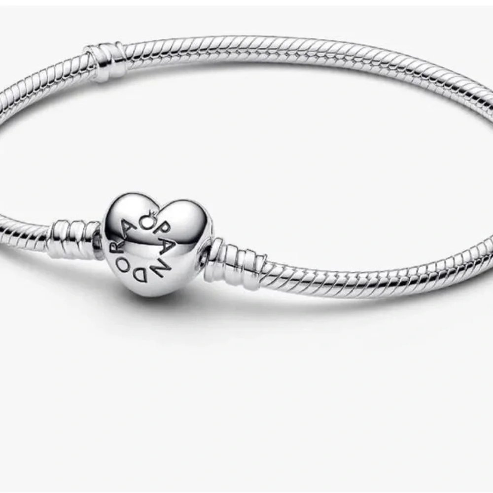 Pandora Moments Heart Clasp Snake Chain Bracelet Sterling Silver 7.1” 925 ALE